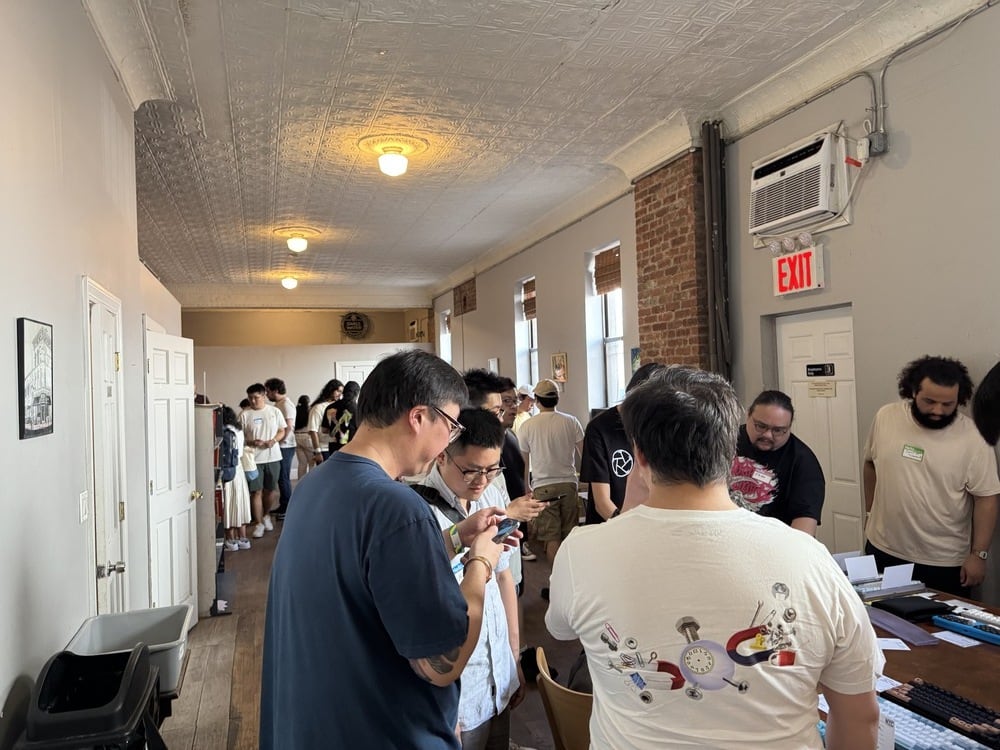 Image of a keyboard meetup